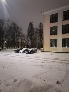 В Иванове перегородили улицу так, что пройти по ней нельзя